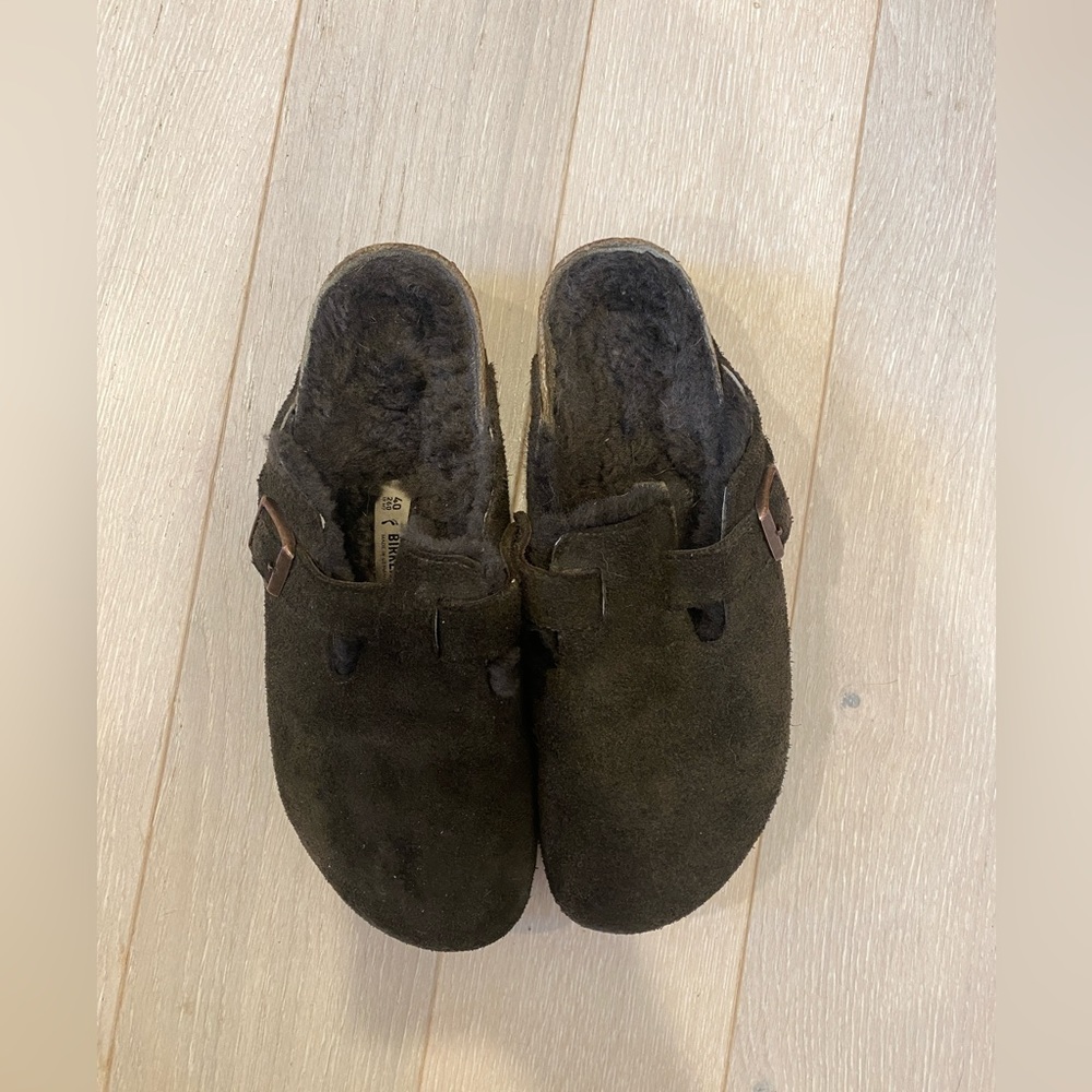 Shearling Birkenstock Boston clogs, chocolate brown,  size 40